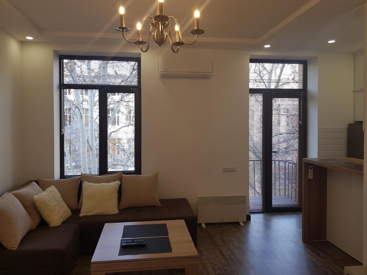 Cascade White Luxury Apartment Ереван Экстерьер фото