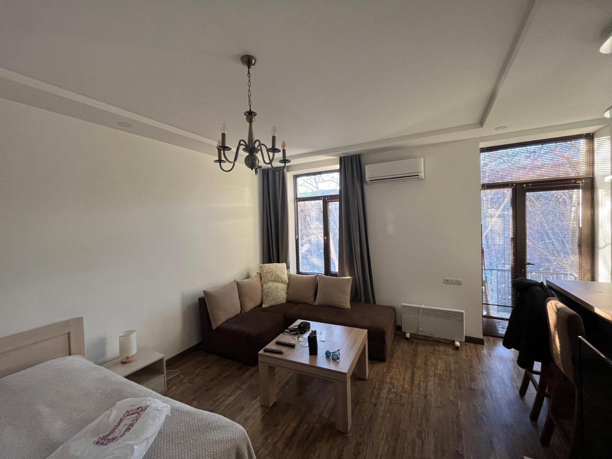 Cascade White Luxury Apartment Ереван Экстерьер фото