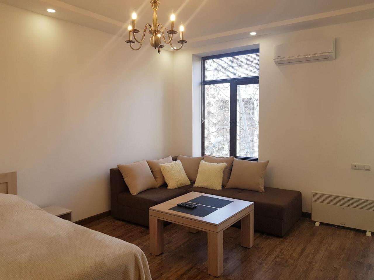 Cascade White Luxury Apartment Ереван Экстерьер фото
