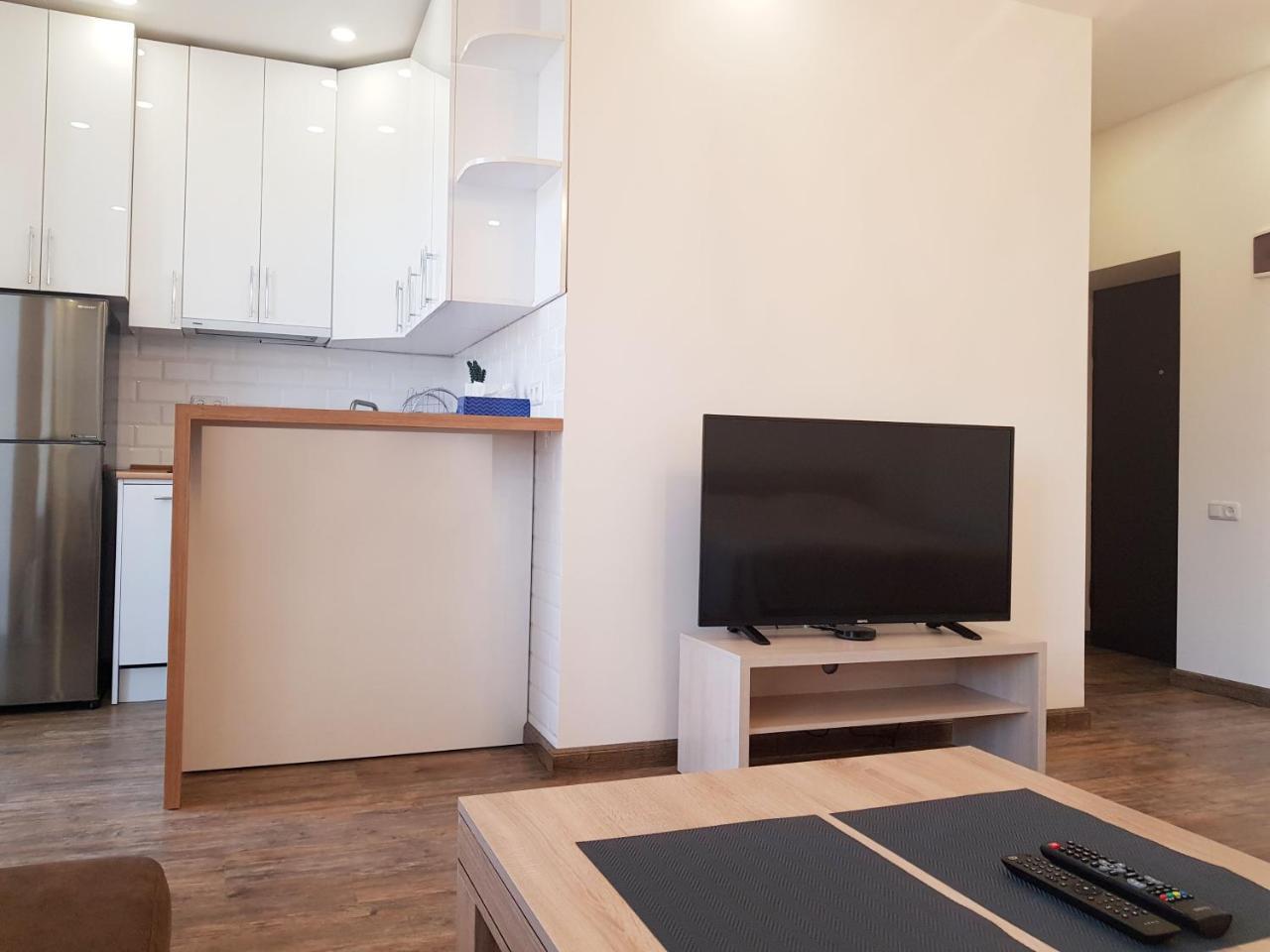 Cascade White Luxury Apartment Ереван Экстерьер фото