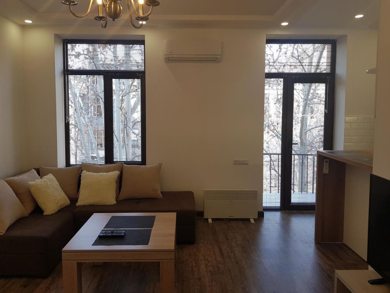 Cascade White Luxury Apartment Ереван Экстерьер фото